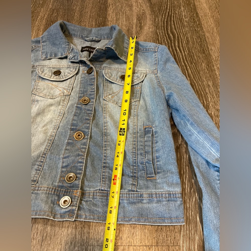 New Look Cropped Denim Jacket - Picture 6 of 8